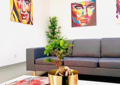 Clínica Dentária beclinique Portimão sala espera